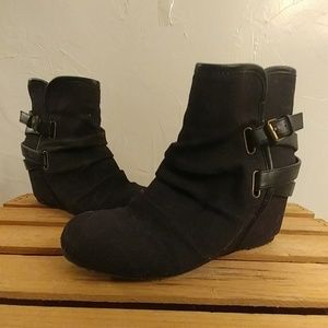 Black wedged slouch booties with buckles